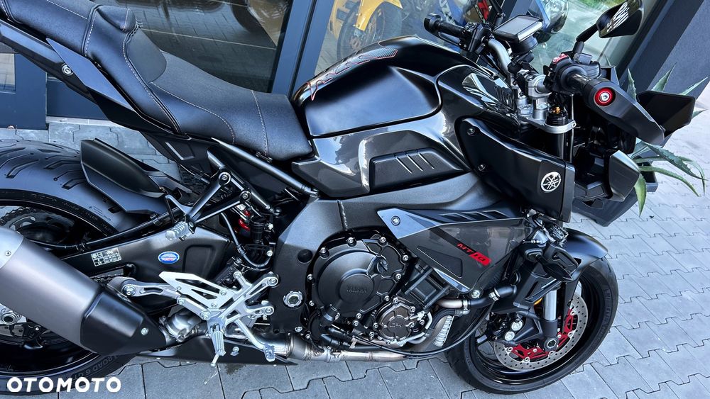 Yamaha MT - 17