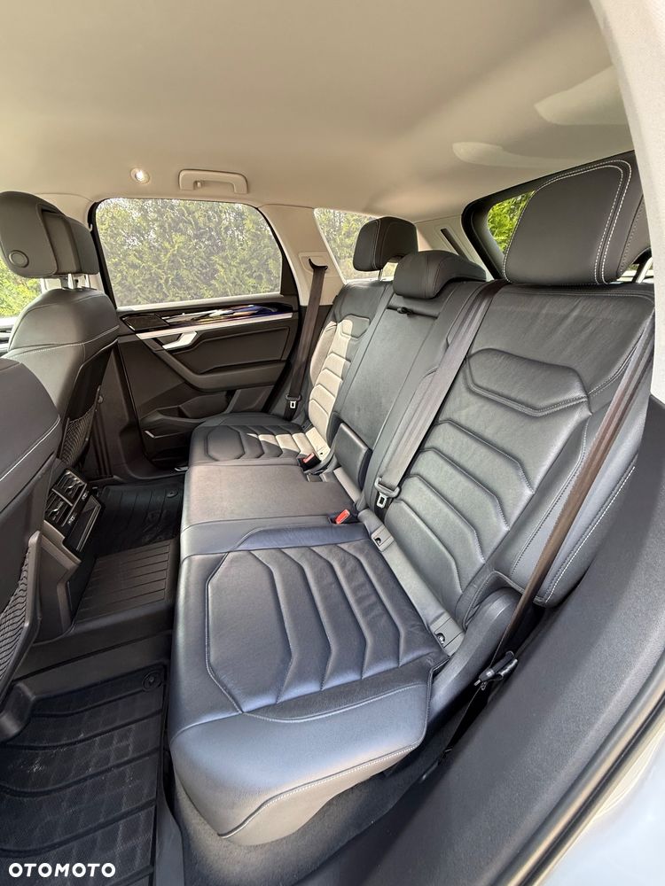 Volkswagen Touareg 3.0 V6 TDI SCR 4Mot - 24