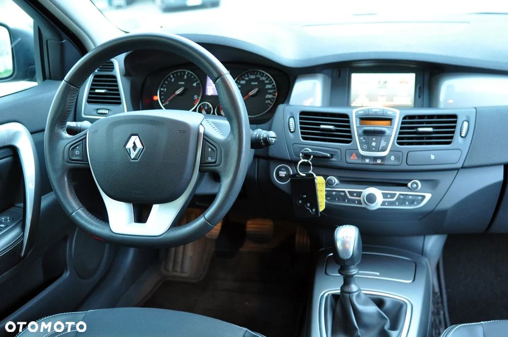Renault Laguna 2.0 DCi FAP Expression - 10