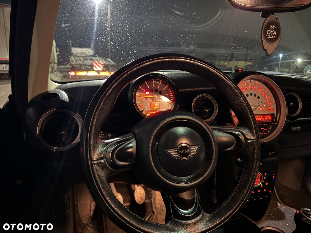 MINI ONE - 12