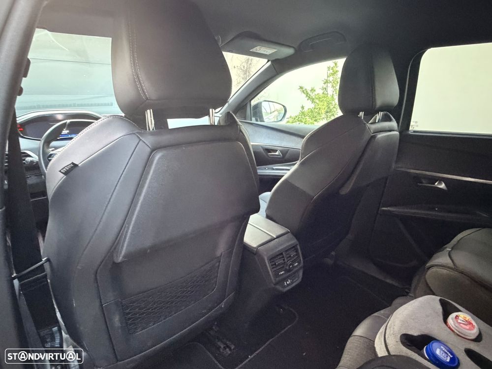 Peugeot 5008 1.5 BlueHDi GT Line EAT8 - 6
