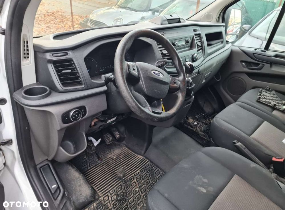 Ford Transit Custom - 7
