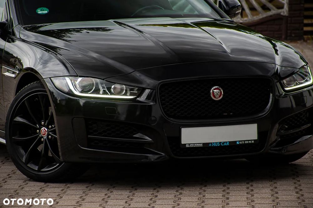 Jaguar XE - 5
