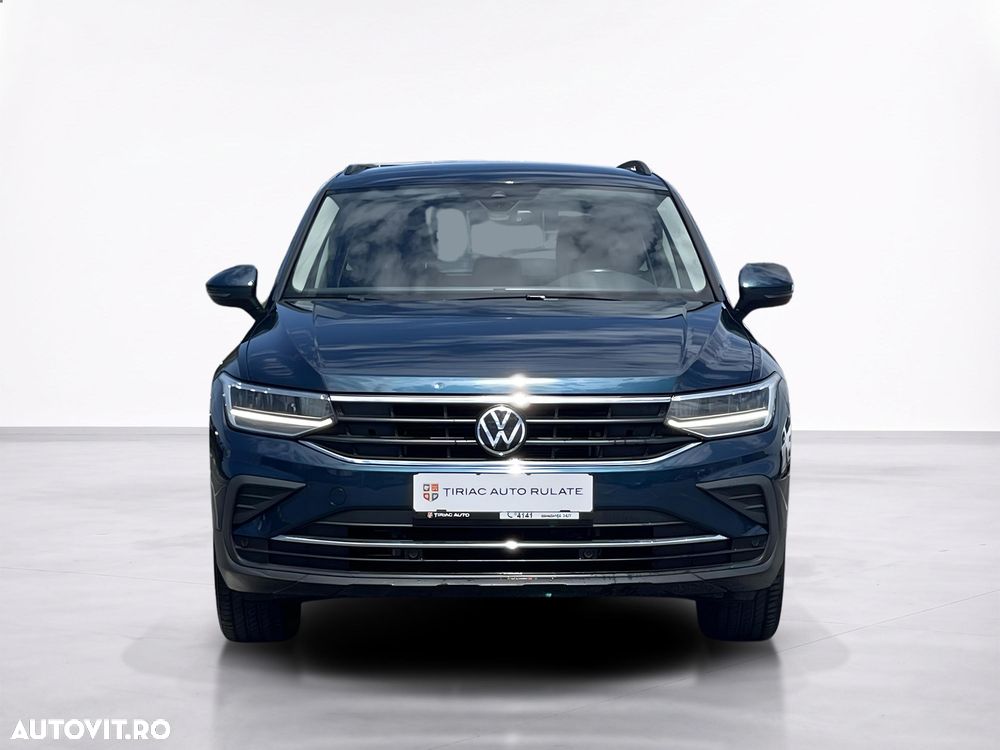 Volkswagen Tiguan - 9