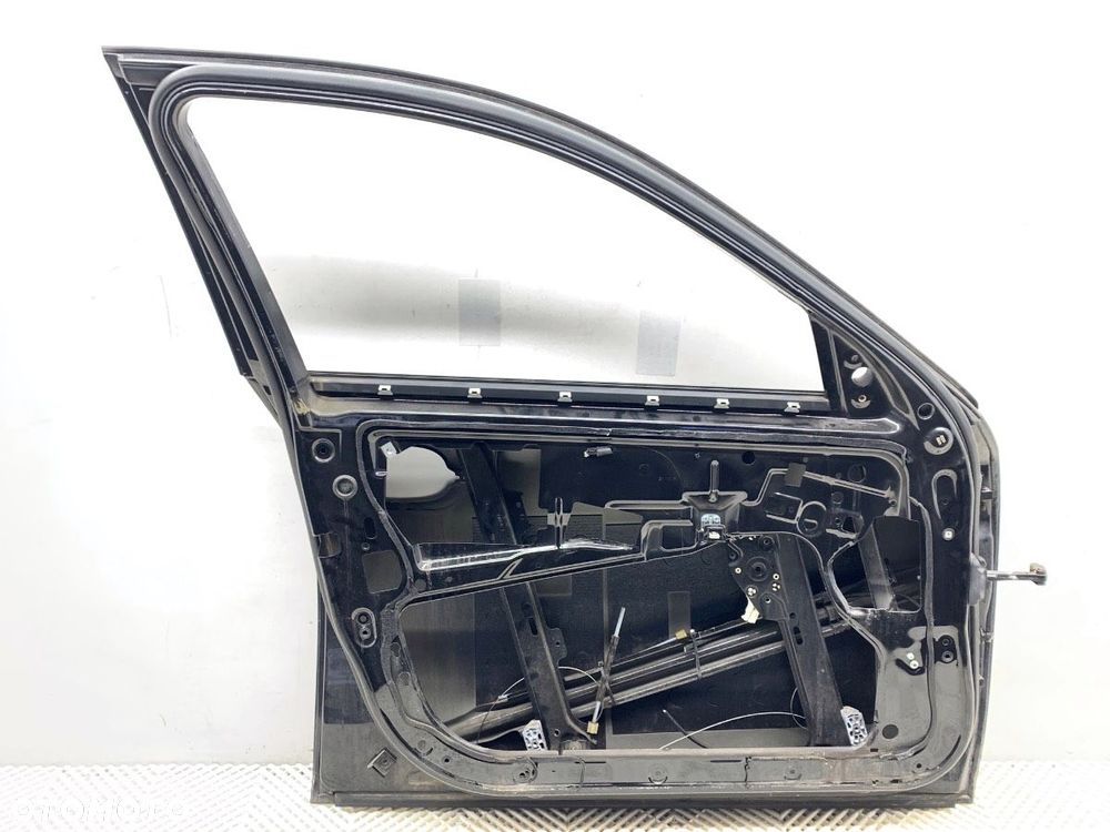 DRZWI LEWY PRZÓD  BMW 5 Touring (E61) 2004 - 2010 525 d 130 kW [177 KM] olej napędowy 2004 - 2007 - 6