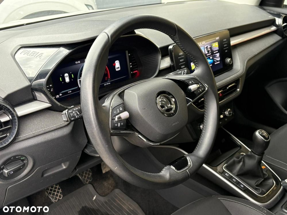 Skoda Fabia 1.0 TSI Style - 12