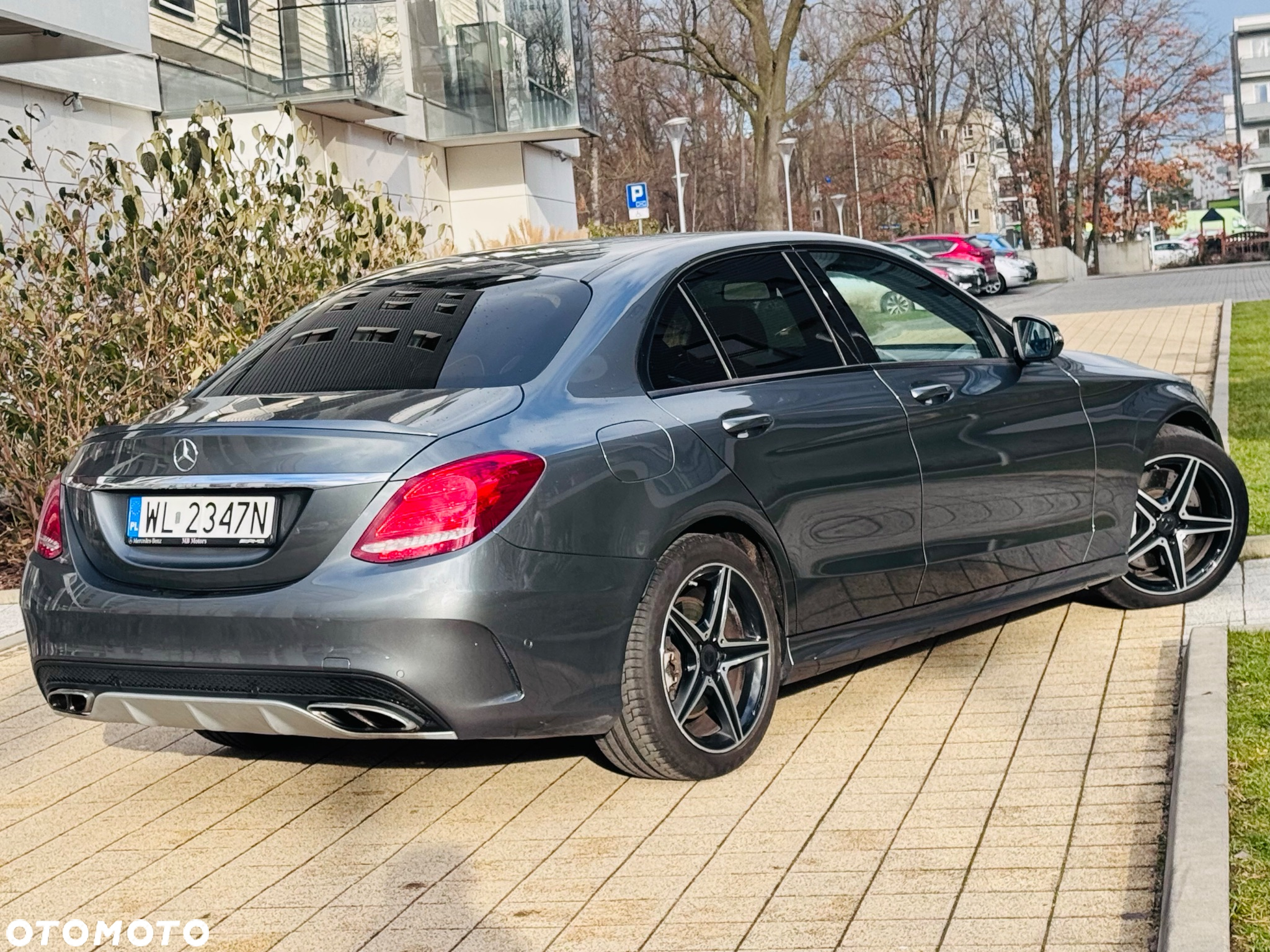 Mercedes-Benz Klasa C AMG 43 4-Matic - 15