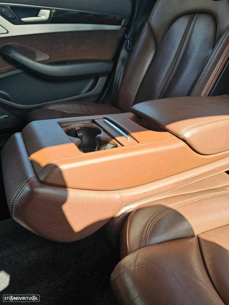 Audi A8 3.0 TDI V6 quattro Longo Clean - 13