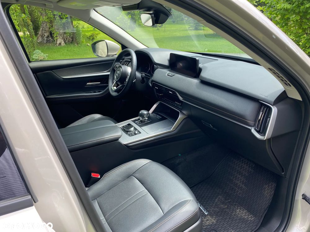 Mazda CX-90 - 18
