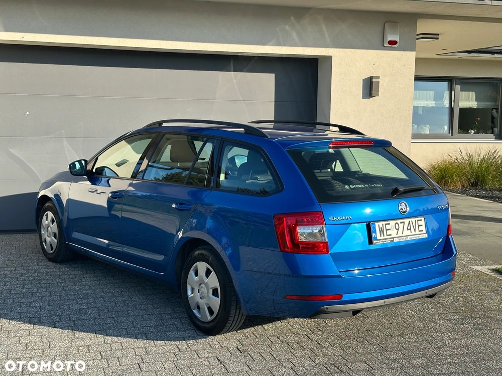Skoda Octavia 1.6 TDI Active - 11