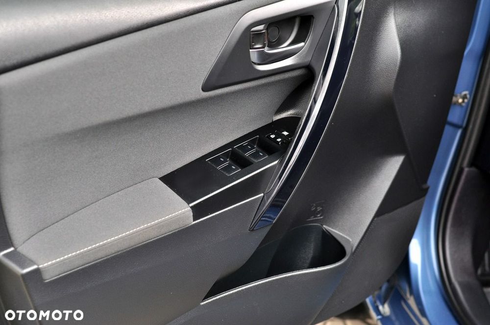 Toyota Auris - 10