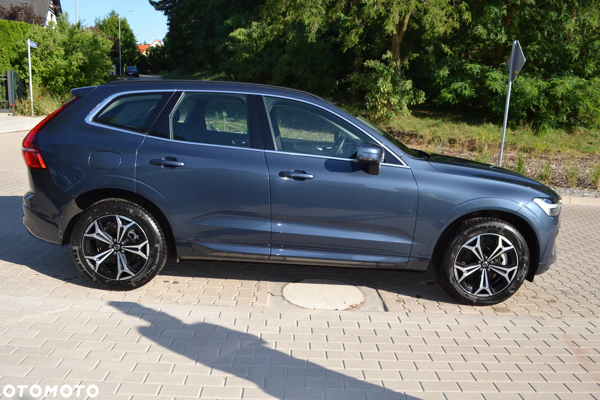 Volvo XC 60 D4 Momentum Pro - 6