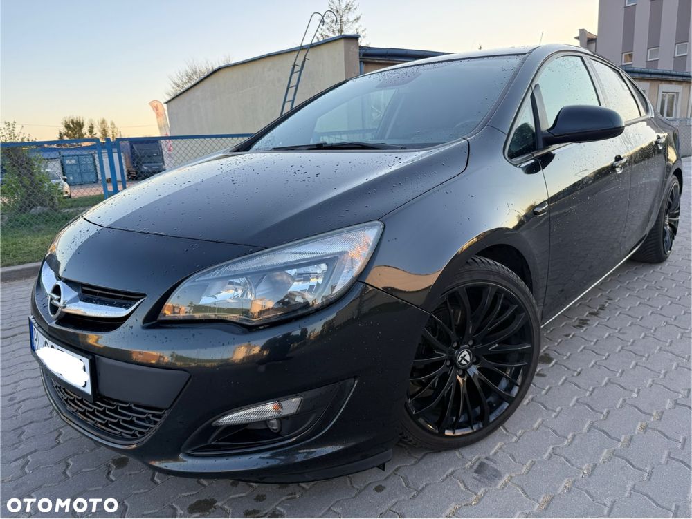 Opel Astra - 1