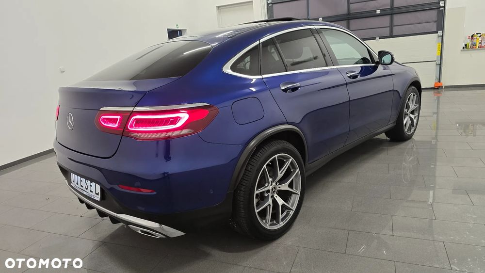 Mercedes-Benz GLC 300 d 4Matic 9G-TRONIC AMG Line Plus - 4