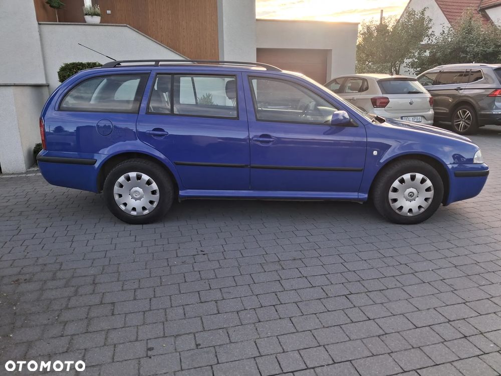 Skoda Octavia 2007 photo 5