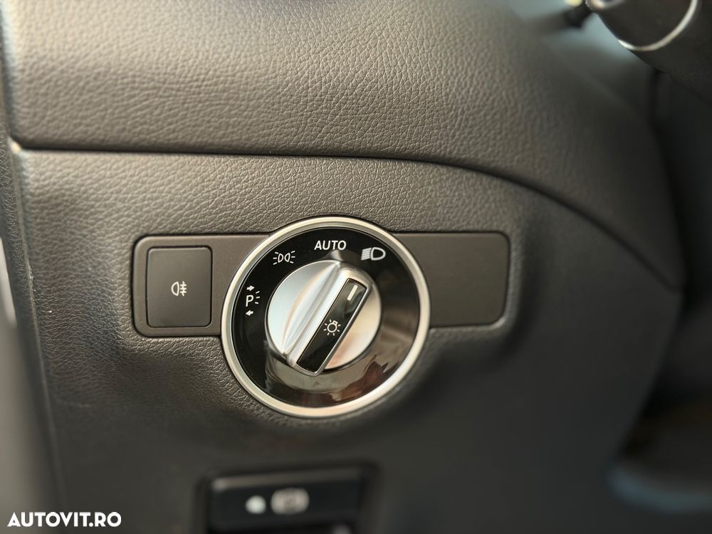 Mercedes-Benz CLA 180 - 28