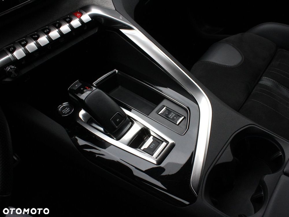 Peugeot 5008 1.2 PureTech GT Pack S&S EAT8 - 14