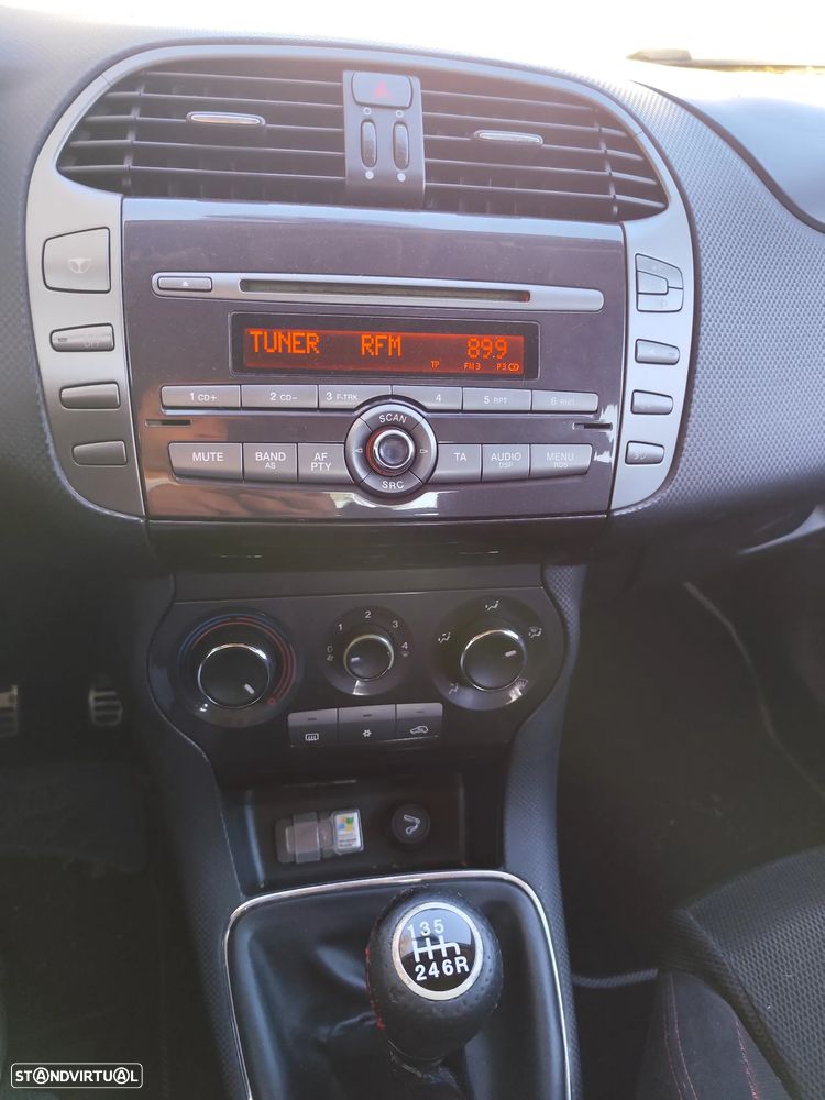 Fiat Bravo 1.9 M-Jet Sport - 3