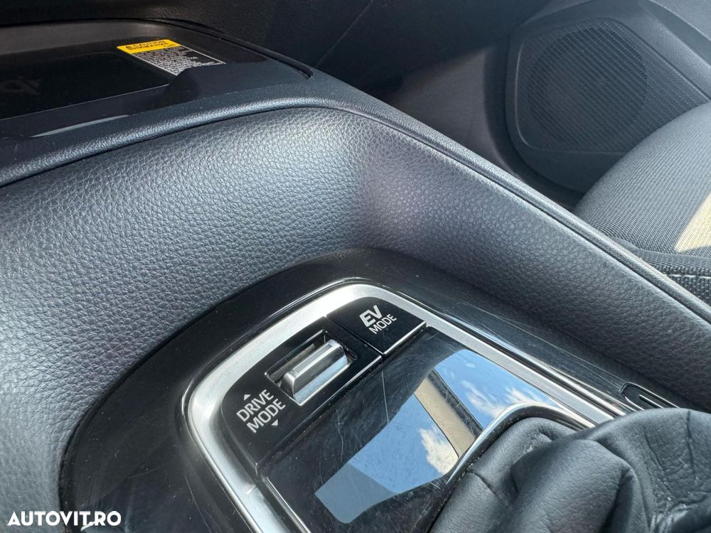 Toyota Corolla 1.8 HSD Dynamic - 28