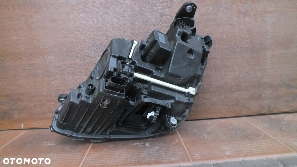 Lampa pprzednia Prawa Mercedes W2139067806KZ - 8