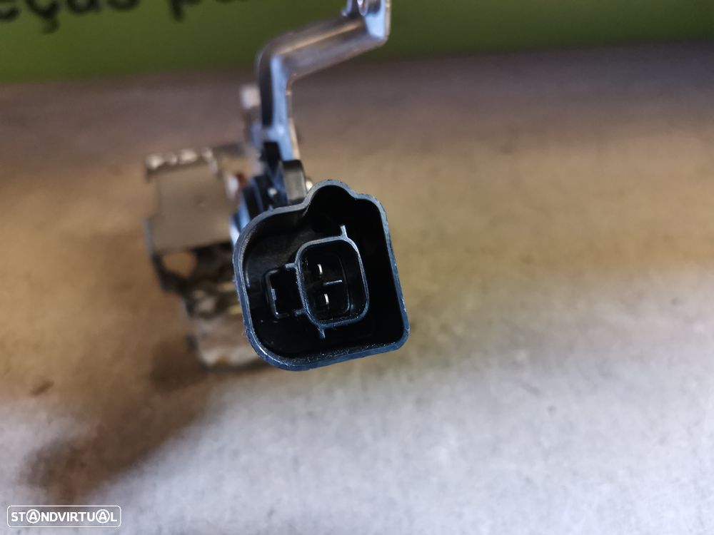 C1 / 107 FECHADURA PORTA TRÁS DIREITA - F151 - 3