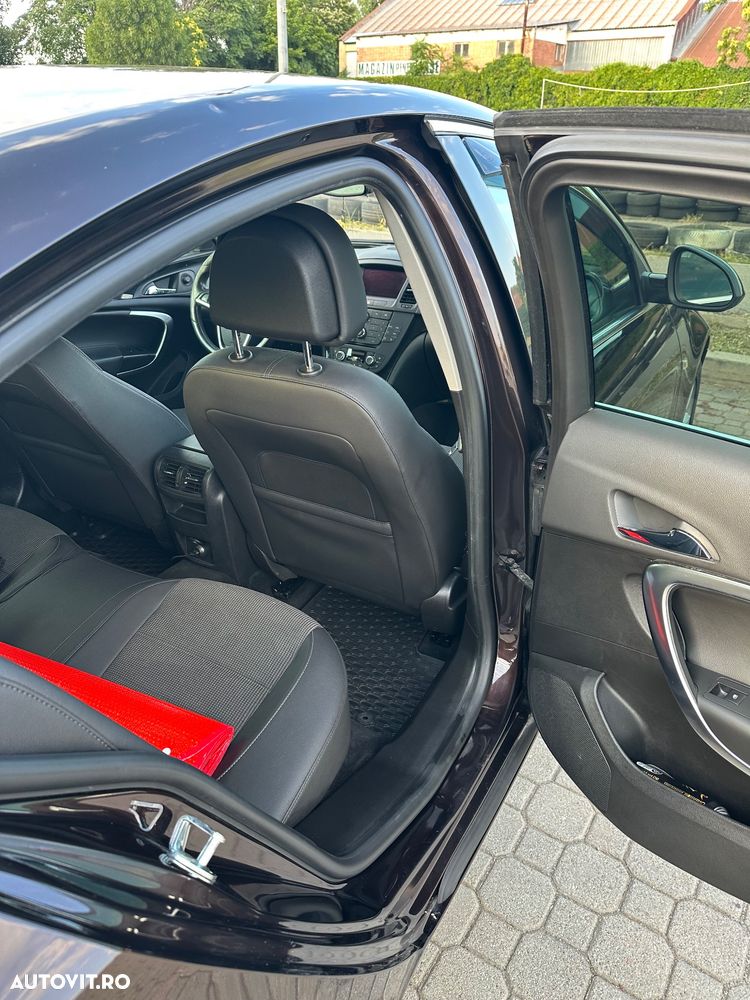 Opel Insignia 1.8 VVA Sport - 11