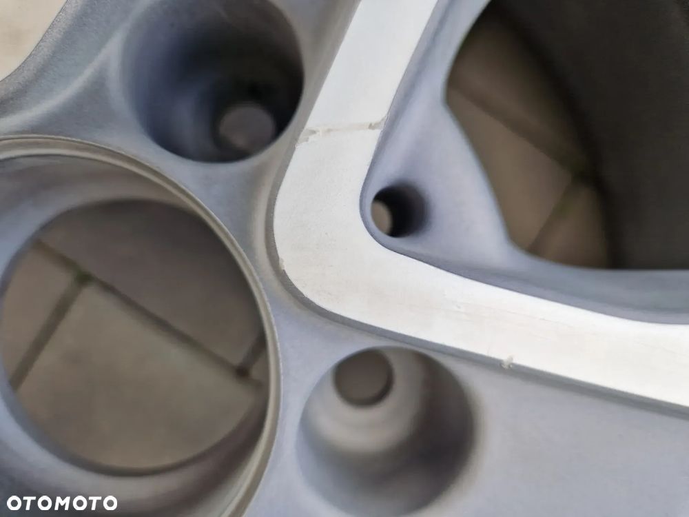 FELGA MERCEDES  C-KLASA W205 7Jx17H2 ET48,5, 5x112 - NOWA ORYGINALNA SZARY MAT - 8