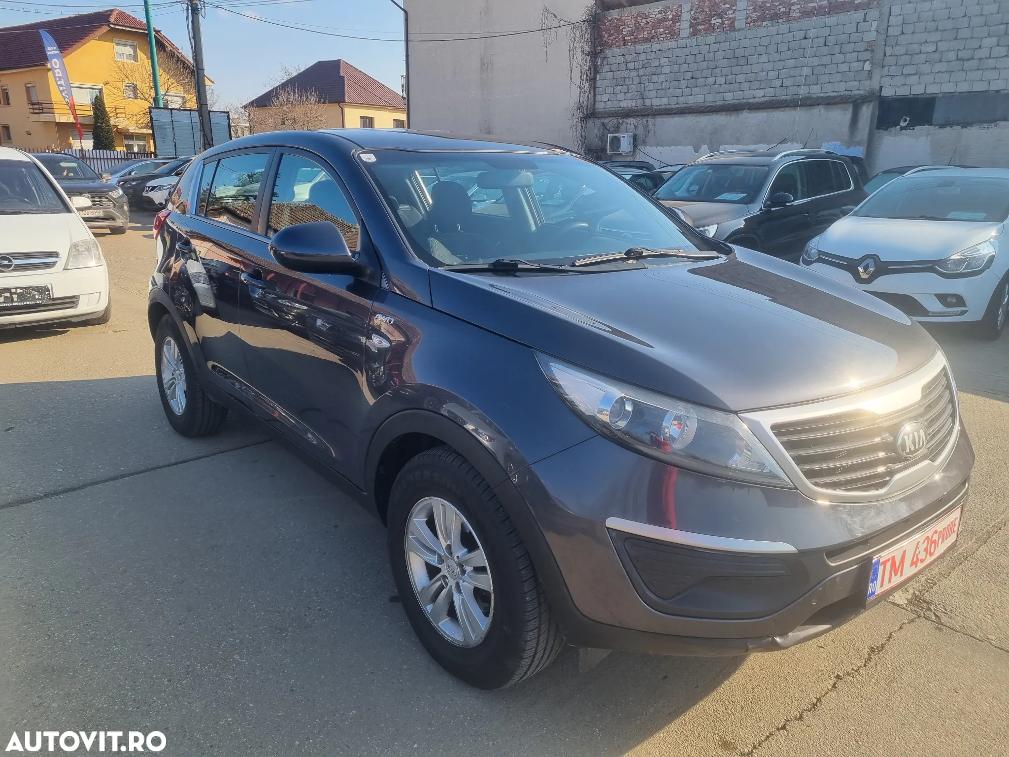 Kia Sportage 2,0 CRDI AWD Dream-Team Edition - 11