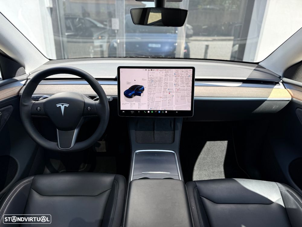 Tesla Model Y Long Range Dual Motor AWD - 15