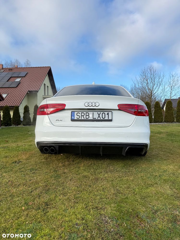 Audi A4 Limousine - 2