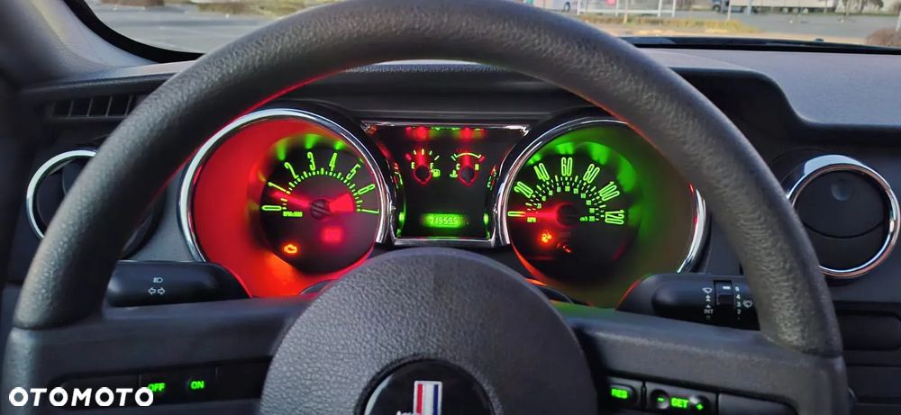 Ford Mustang 4.0 V6 - 11