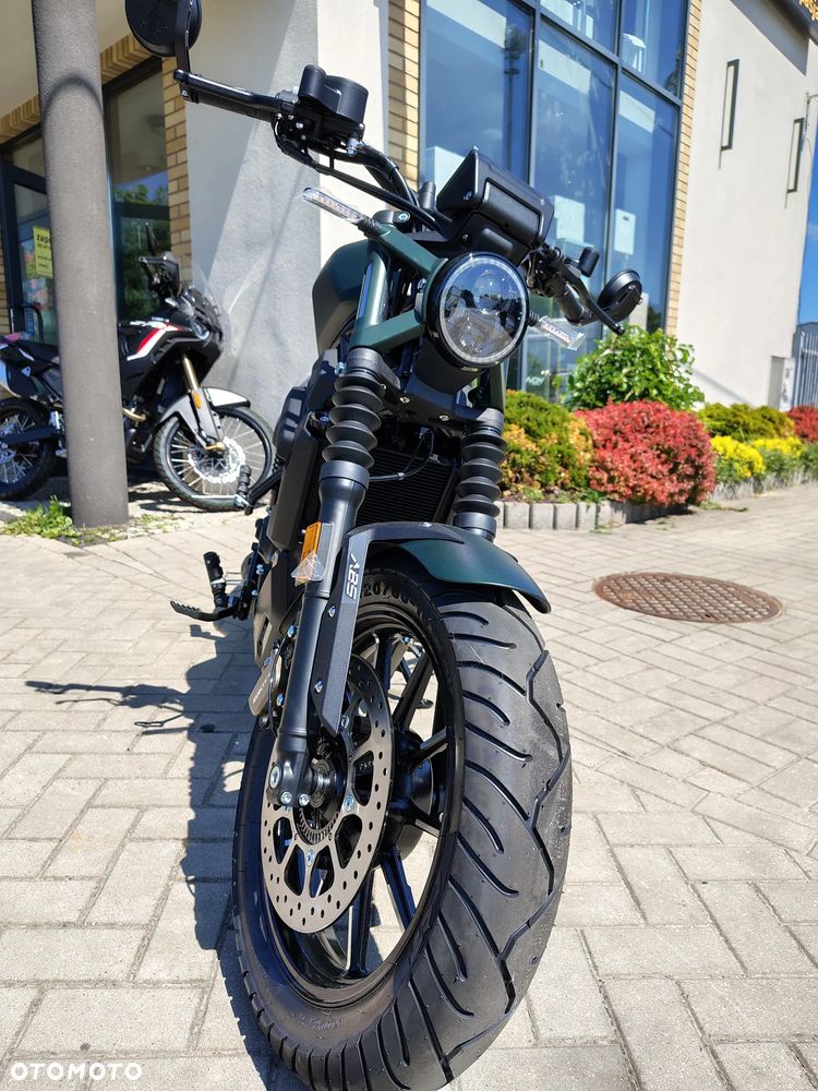 Zontes 125 C2 - 11
