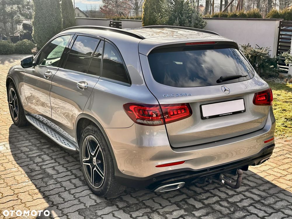 Mercedes-Benz GLC - 2