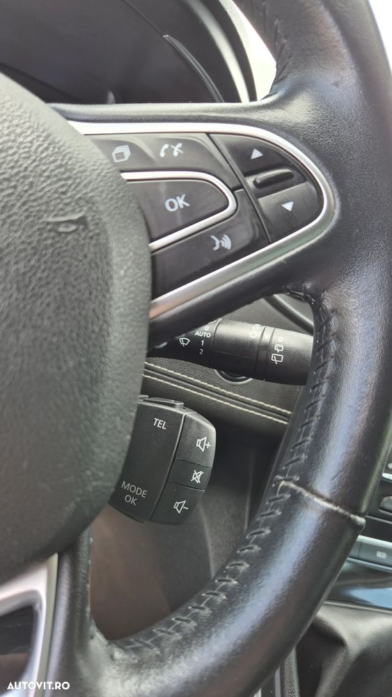 Renault Grand Scenic Energy dCi 110 S&S Bose Edition - 29