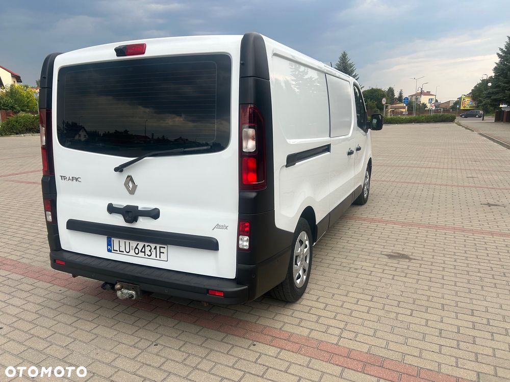 Renault Trafic - 10