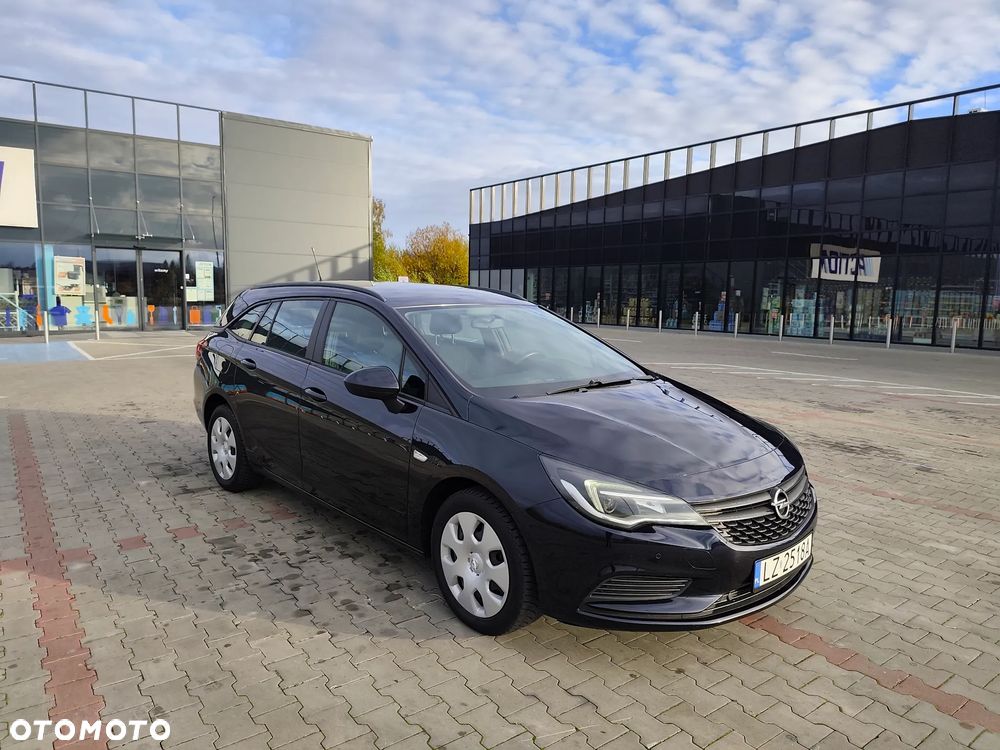 Opel Astra - 1