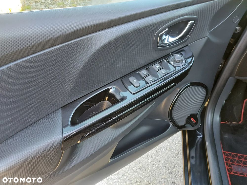 Renault Clio TCe 90 Dynamique - 22