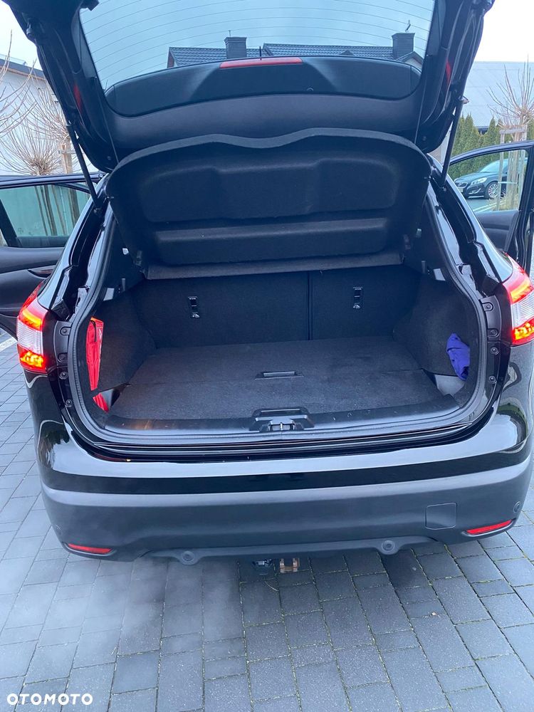 Nissan Qashqai 1.6 DIG-T N-Connecta - 19