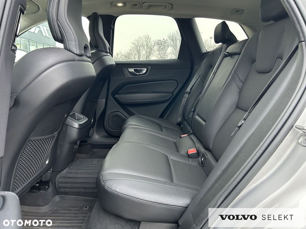 Volvo XC 60 - 31