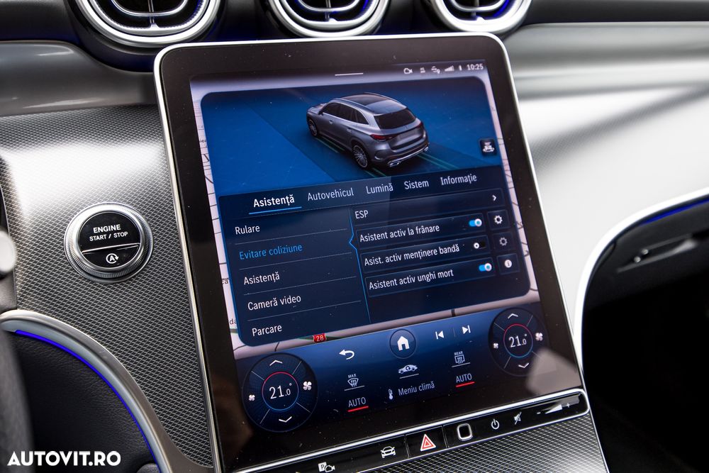 Mercedes-Benz GLC 300 d 4MATIC MHEV - 32