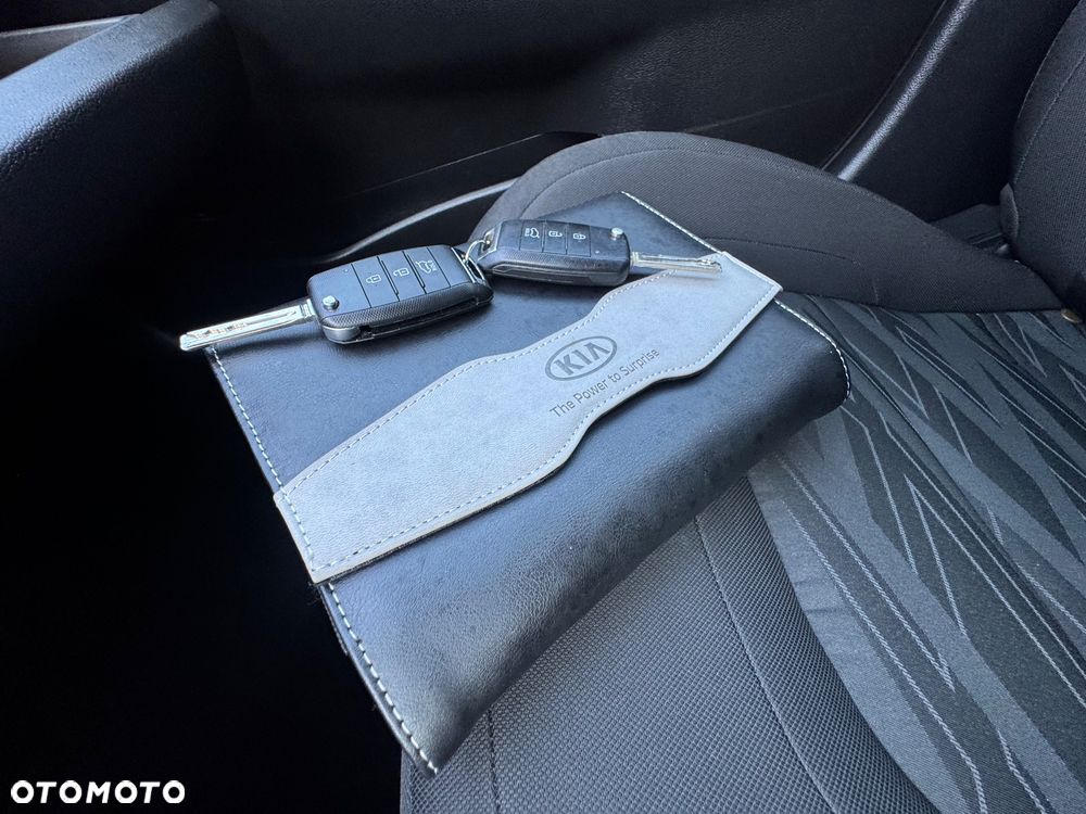 Kia Ceed - 39