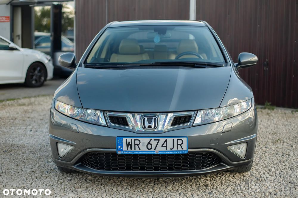 Honda Civic 1.8i-VTEC Executive - 11