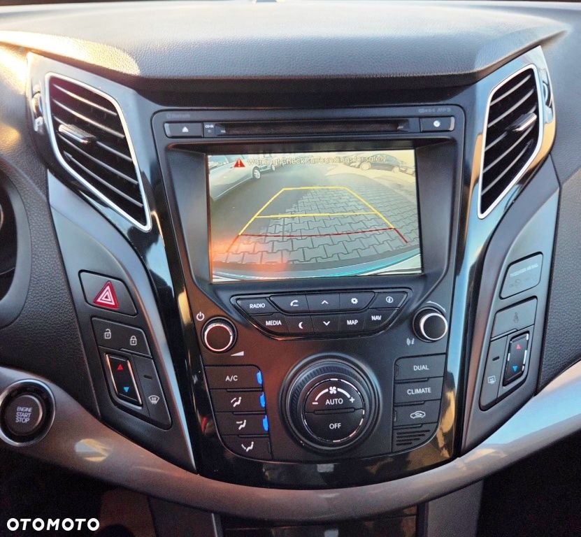 Hyundai i40 Kombi blue 1.7 CRDi Style - 32