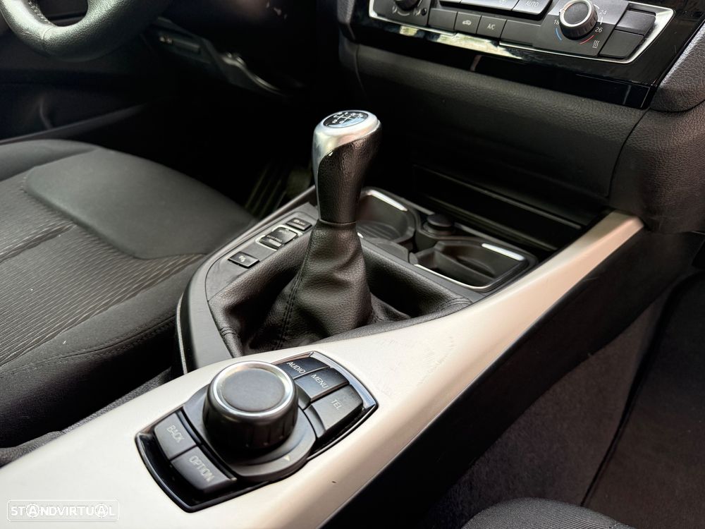 BMW 116 d EfficientDynamics - 15