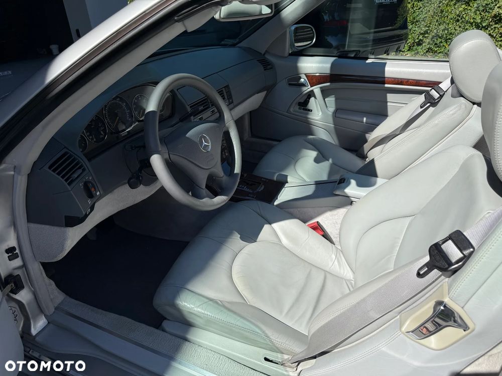 Mercedes-Benz SL 500 - 22