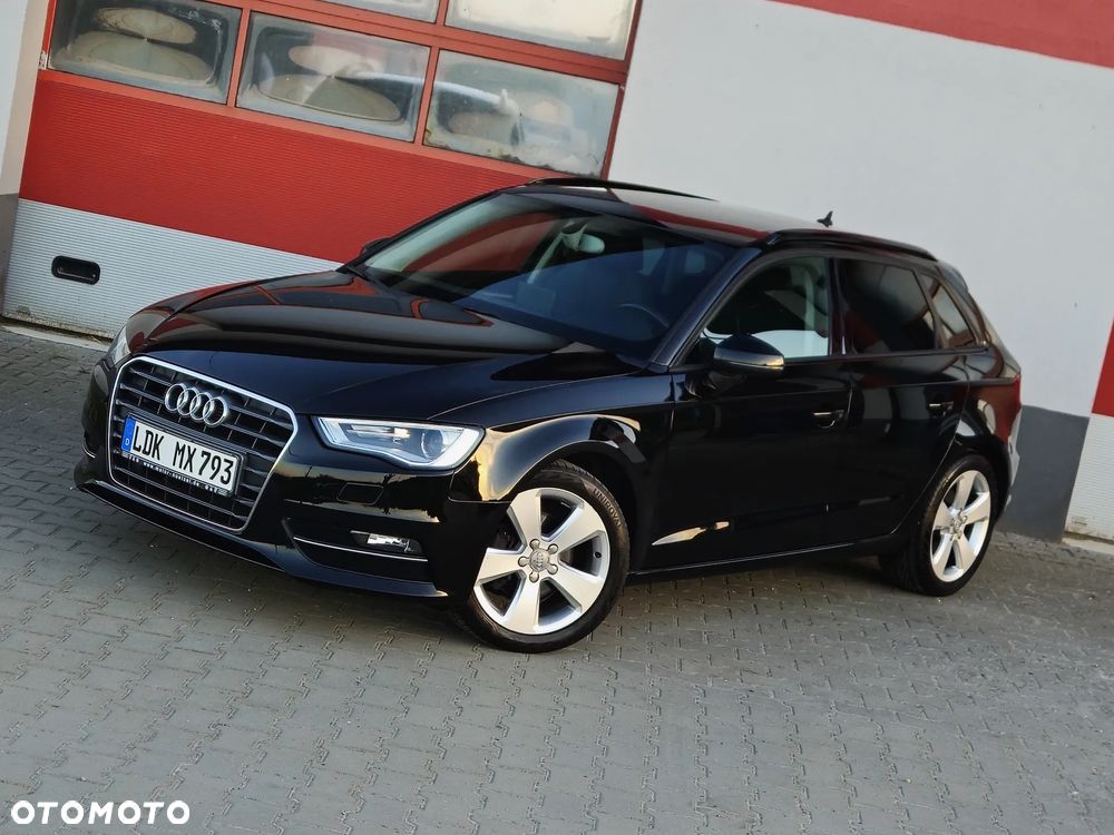 Audi A3 Sportback 1.4 TFSI Attraction - 2