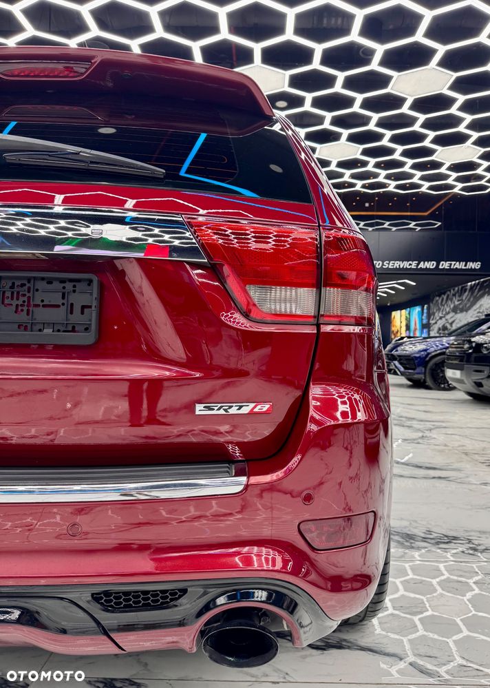 Jeep Grand Cherokee - 9