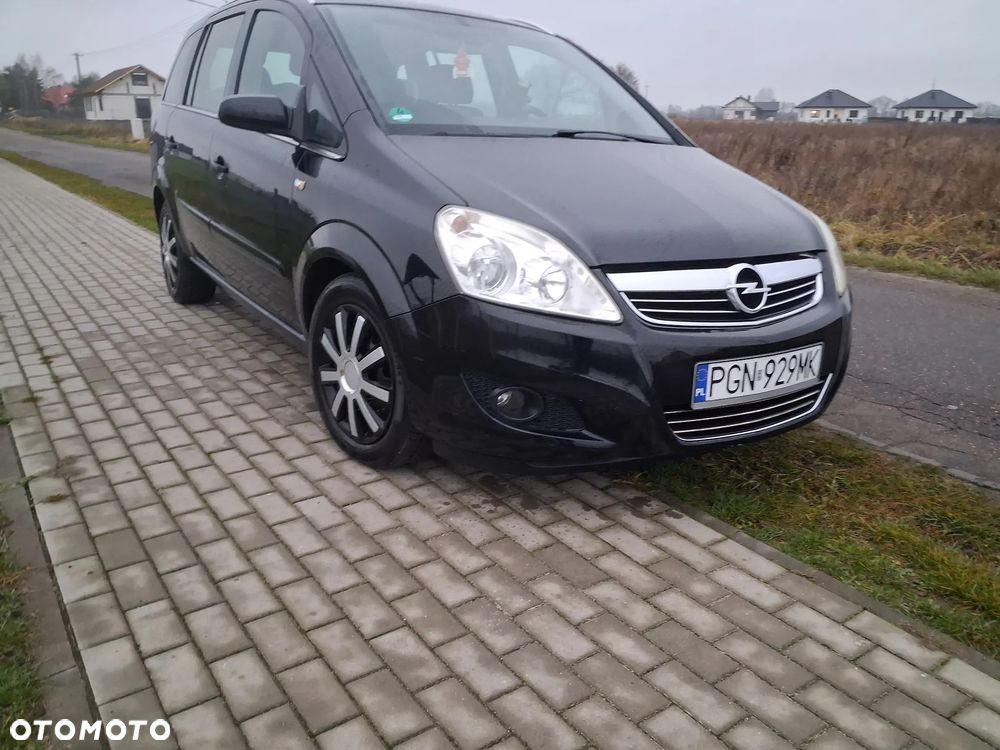 Opel Zafira 1.8 Family - 1