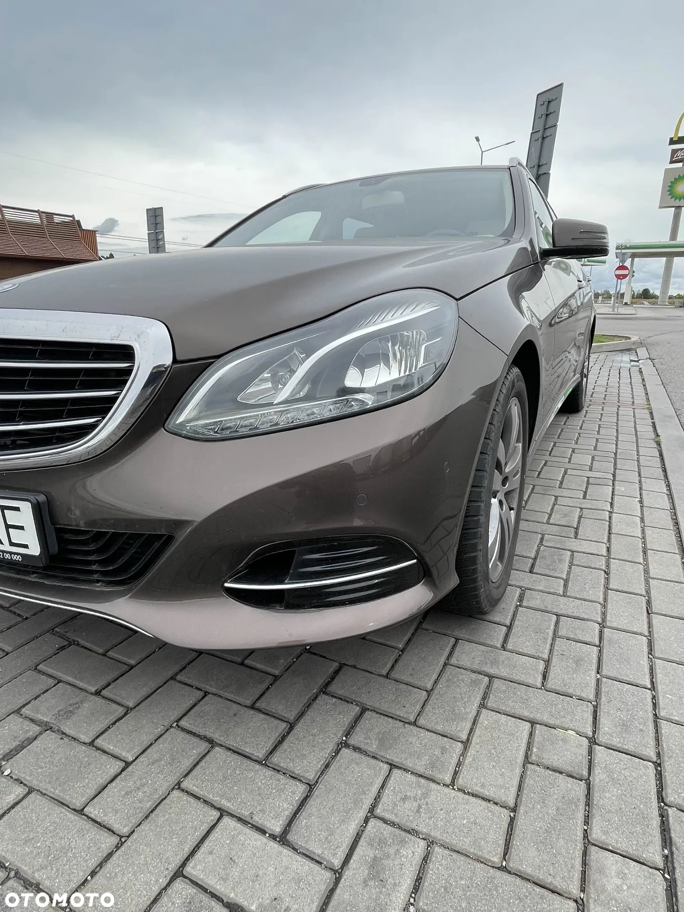Mercedes-Benz Klasa E 220 T BlueTEC BlueEFFICIENCY Edition 9G-TRONIC Edition - 5