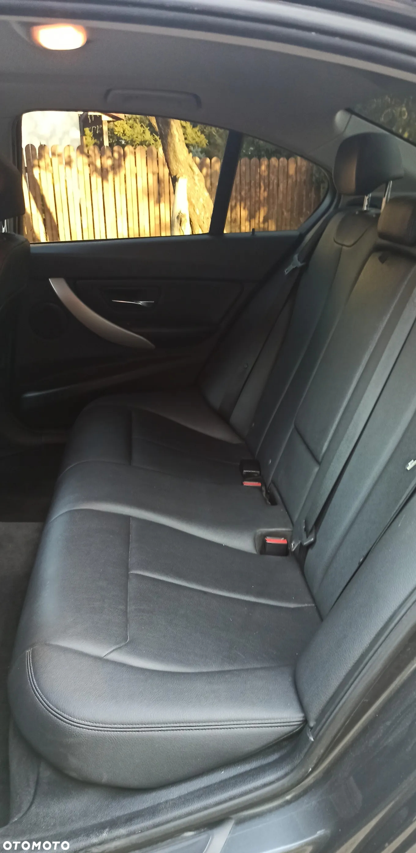BMW Seria 3 320i xDrive - 12